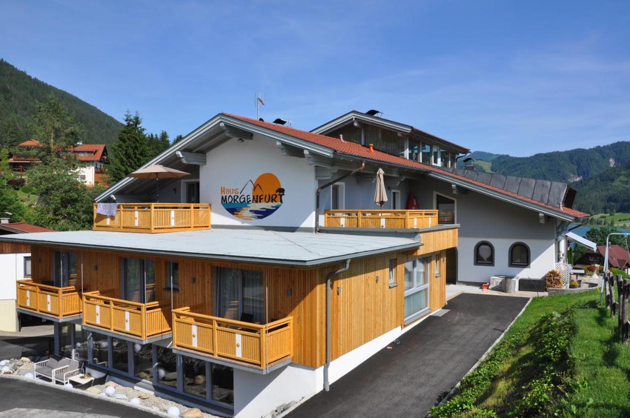 Erdhaeuser Und Apartments Mit Seeblick Und Alleinlage 魏森湖 外观 照片
